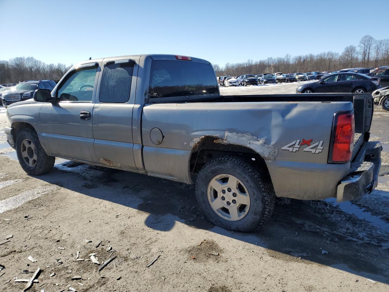 2006 Chevrolet Silverado - Image 2