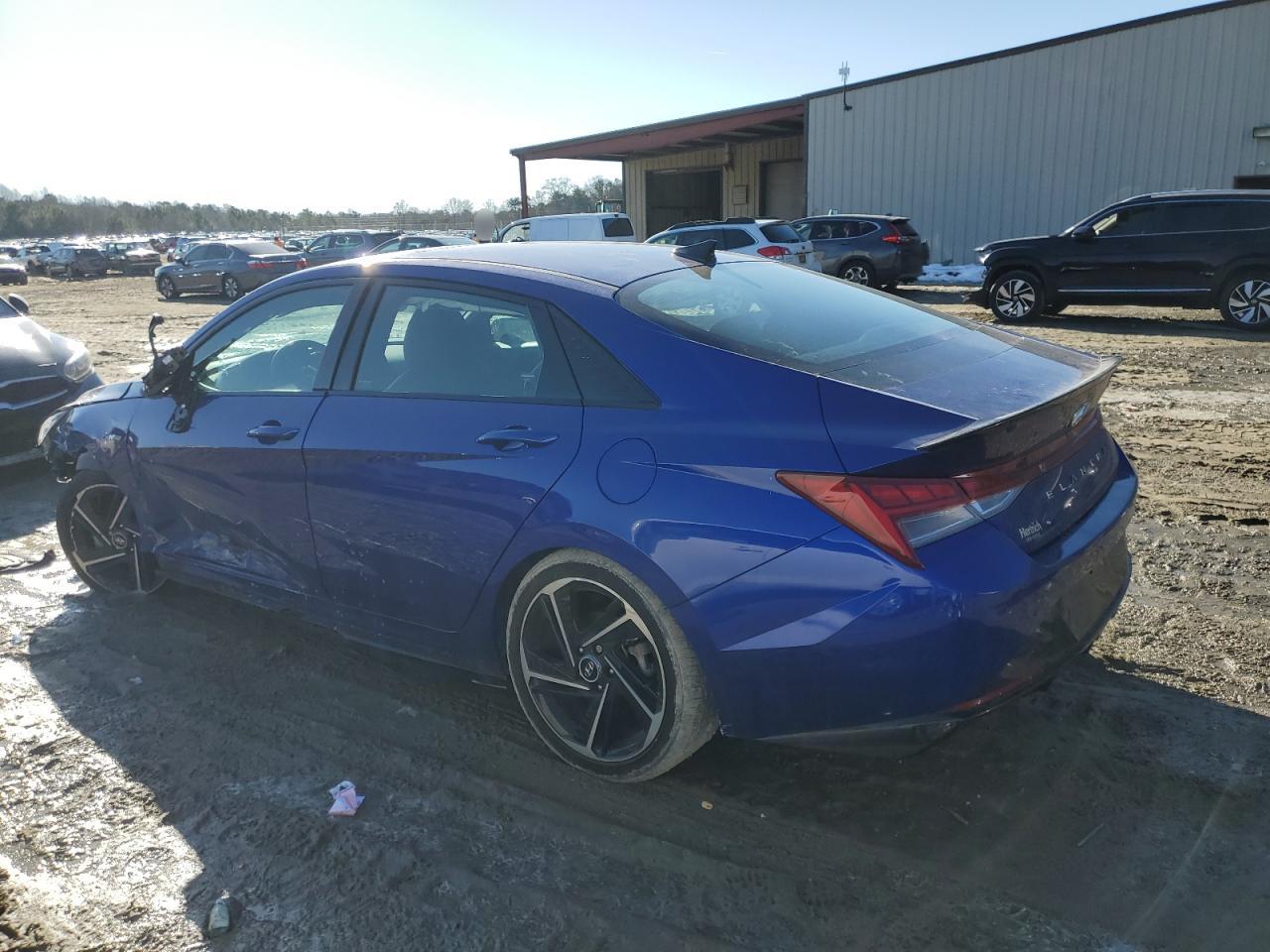 2023 Hyundai Elantra - Image 2