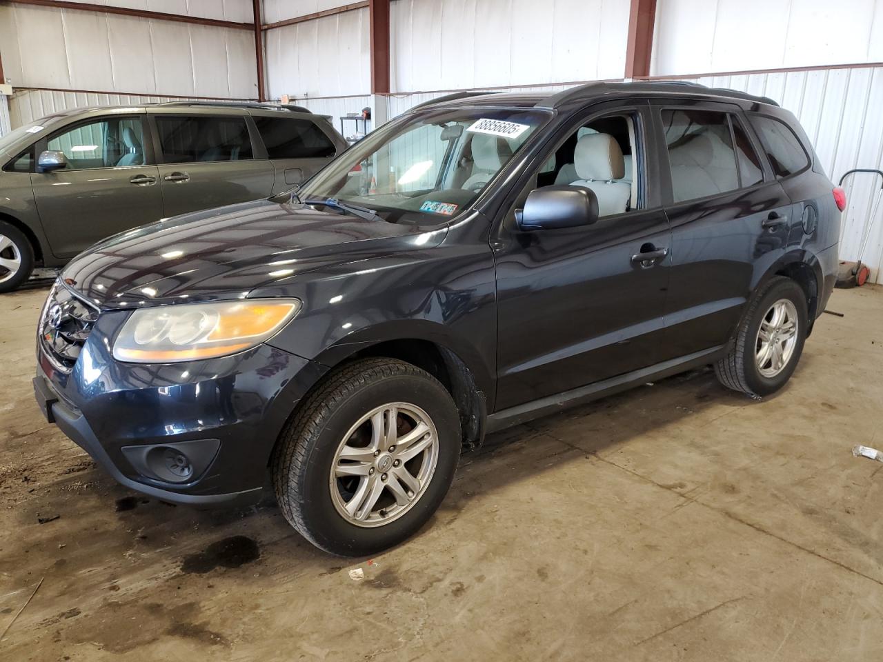 2010 Hyundai Santa Fe - Image 1