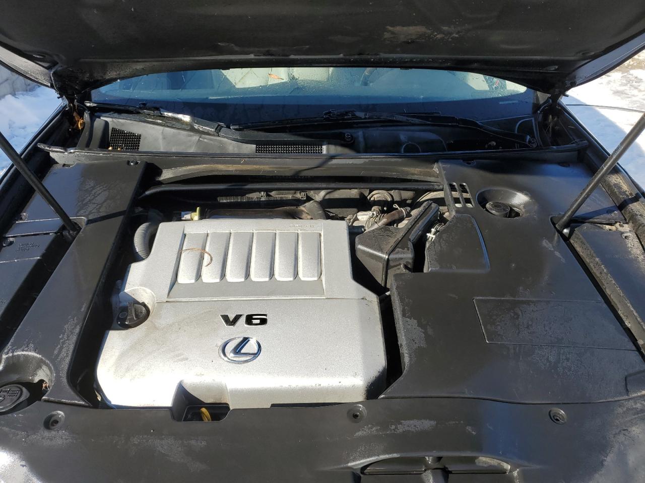 2011 Lexus ES - Image 11