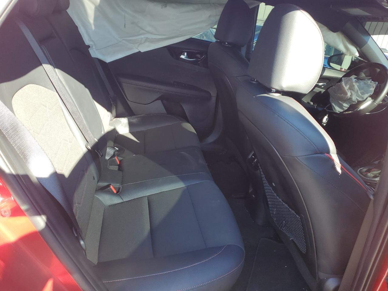 2024 Kia Forte - Image 10