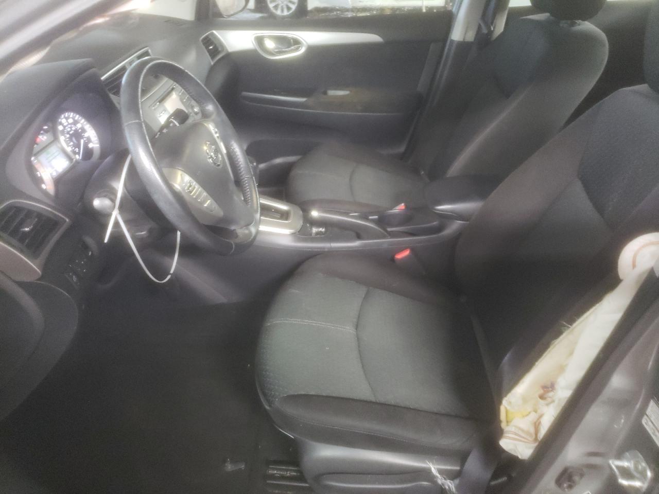 2014 Nissan Sentra - Image 7