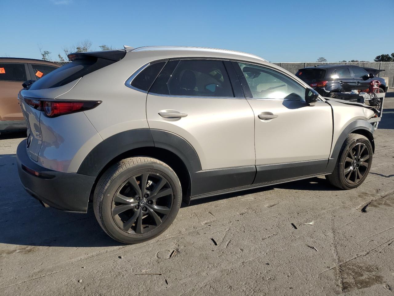 VIN 3MVDMBEY2PM558292 2023 MAZDA CX30 no.3