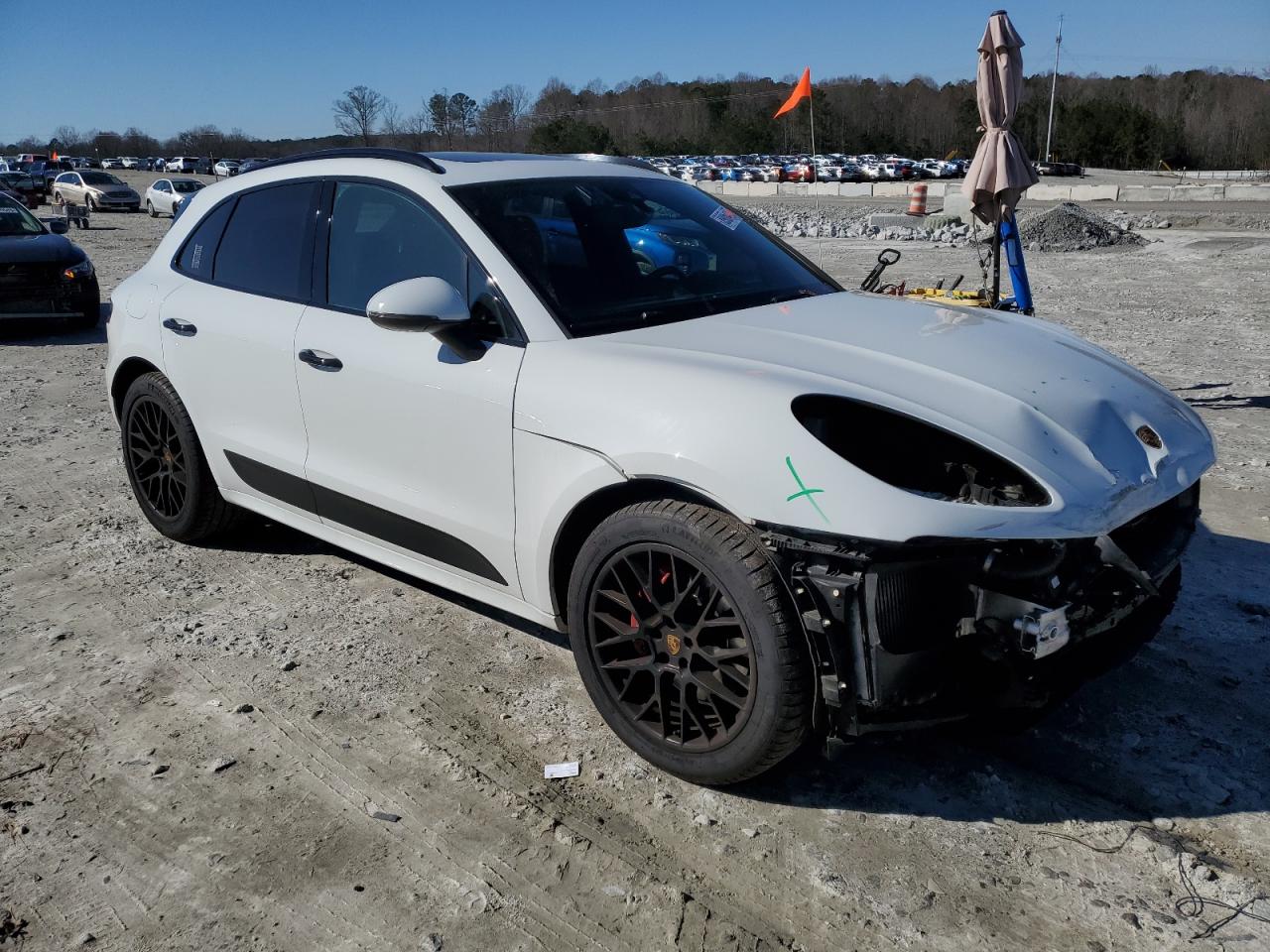 2017 Porsche Macan - Image 4