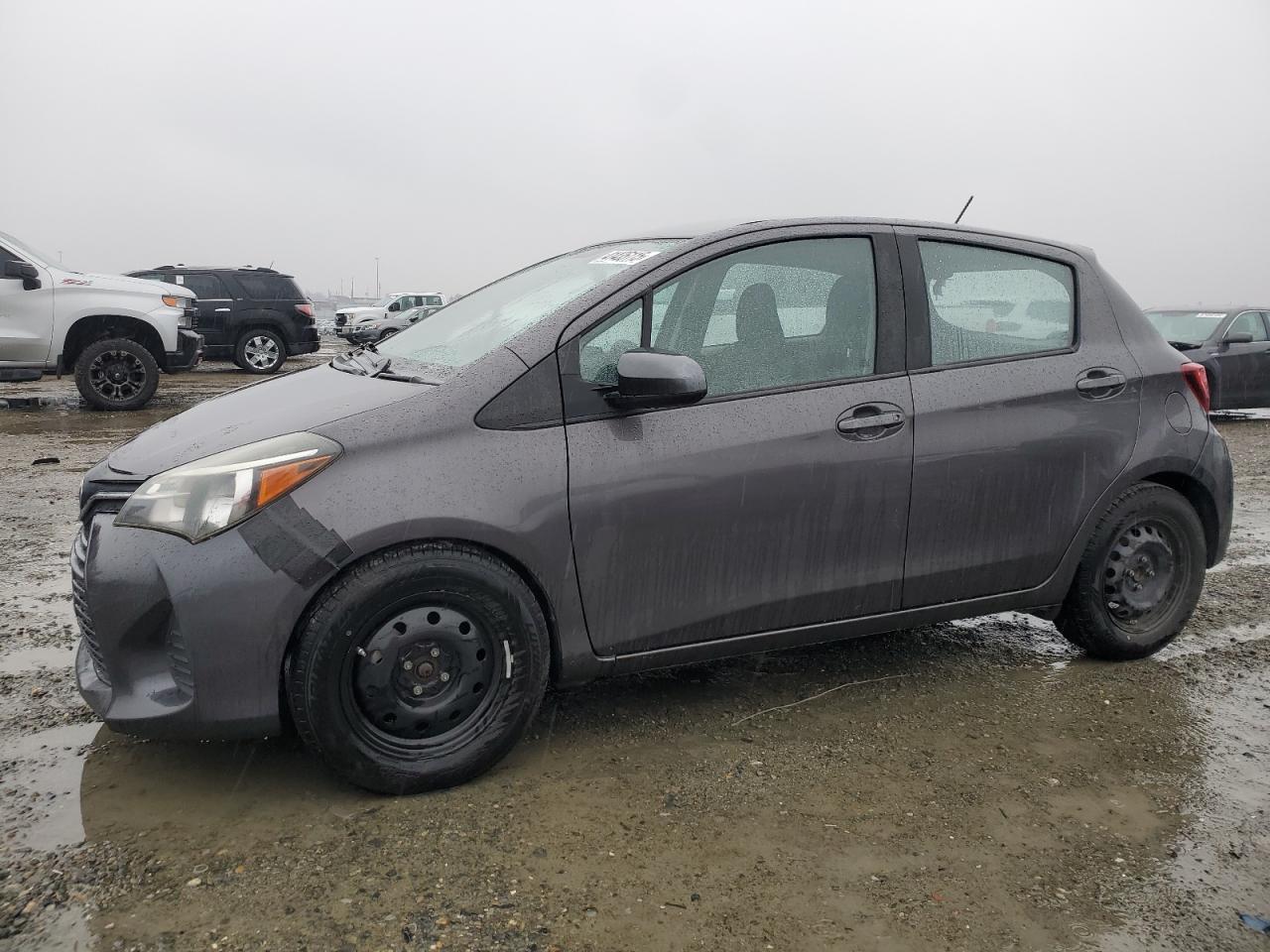 2016 TOYOTA YARIS