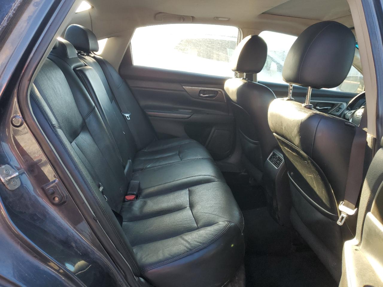 2013 Nissan Altima - Image 10