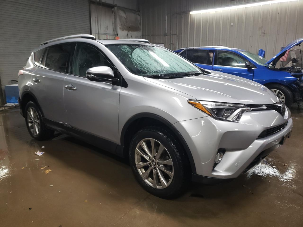 2016 Toyota RAV 4 - Image 4