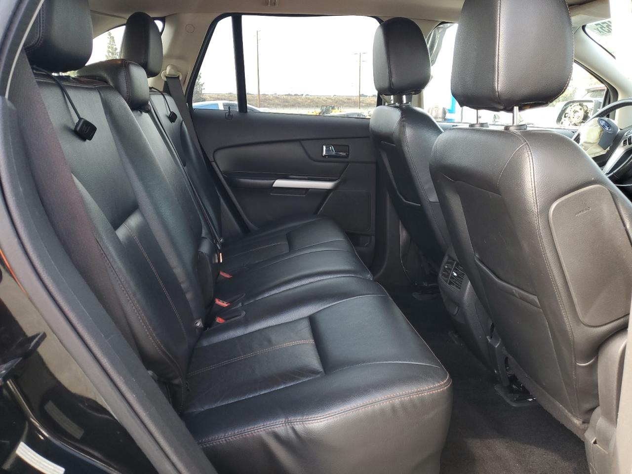 2014 Ford Edge - Image 11