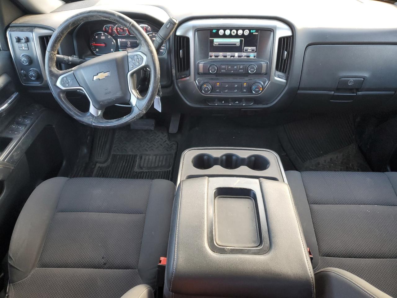 2017 Chevrolet Silverado - Image 8