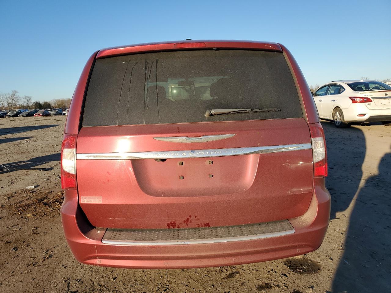 2013 Chrysler Town & Country - Image 6