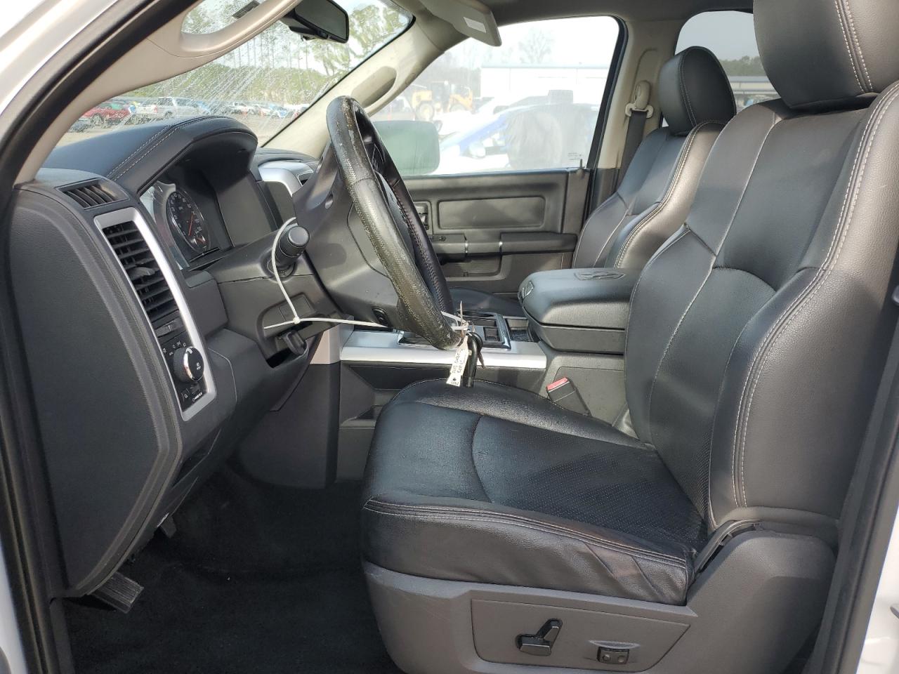 2012 Dodge RAM - Image 7