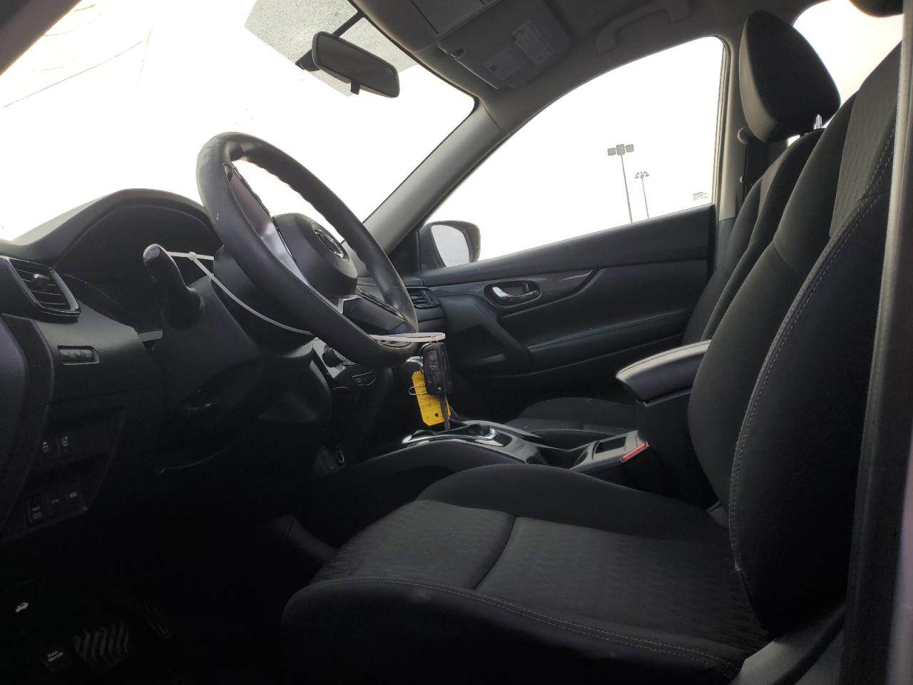 2017 Nissan Rogue - Image 7