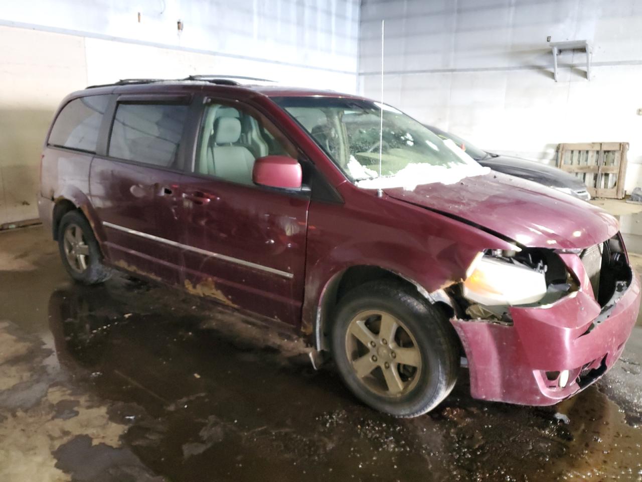 2009 Dodge Caravan - Image 4