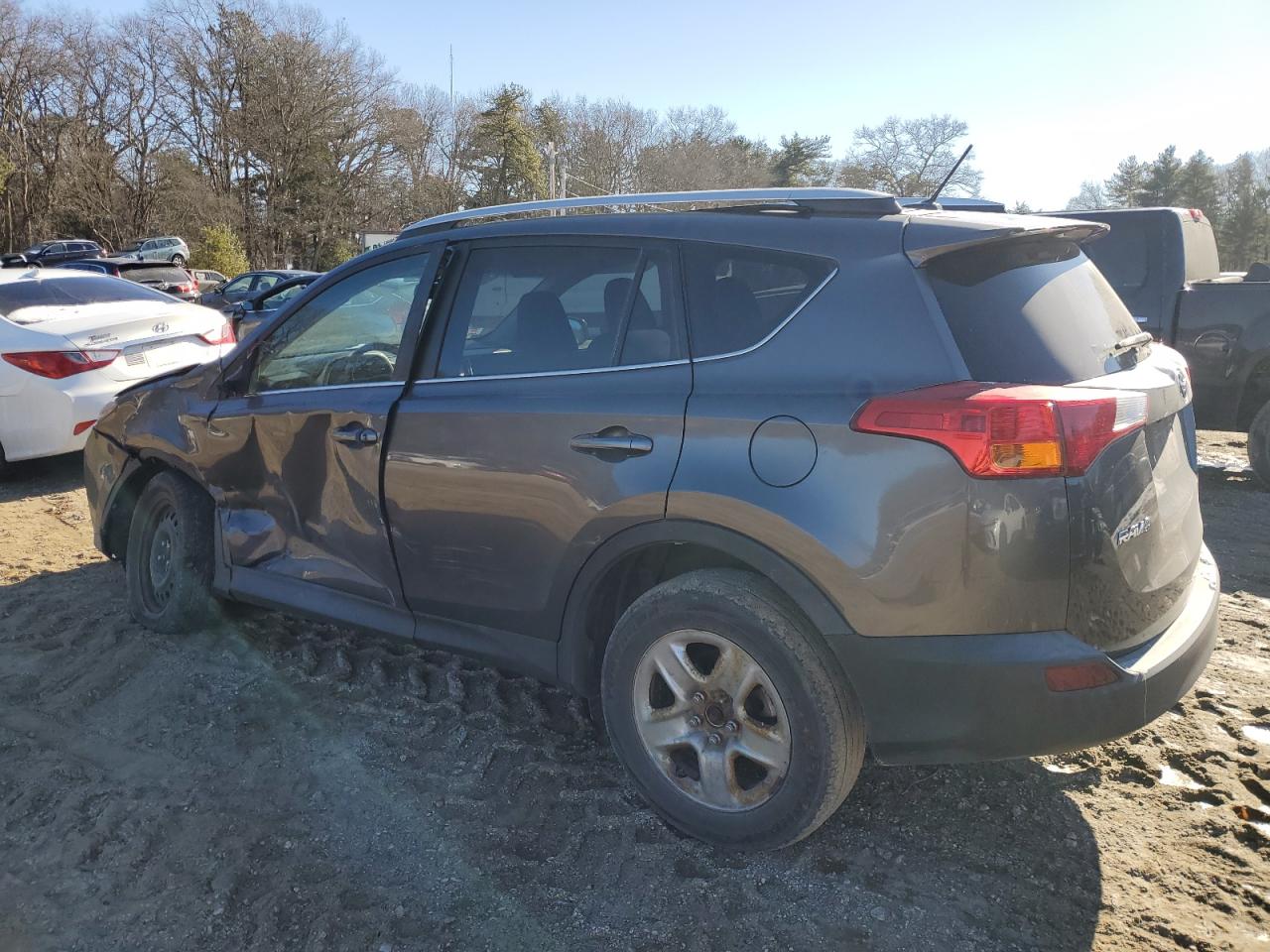 2014 Toyota RAV 4 - Image 2