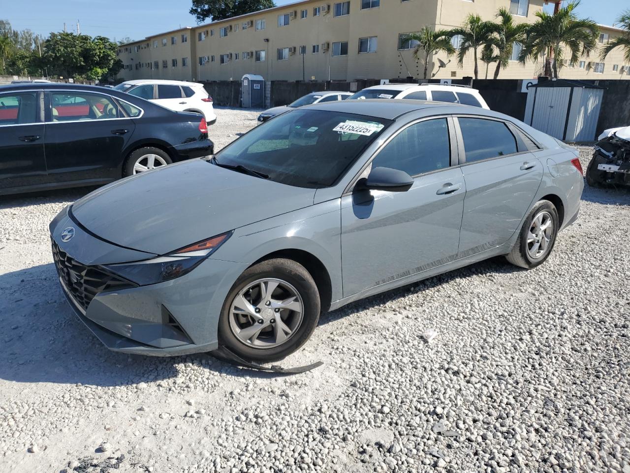 2021 Hyundai Elantra - Image 1