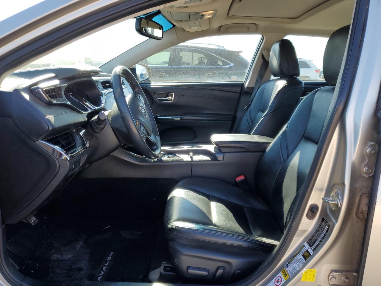 2014 Toyota Avalon - Image 7