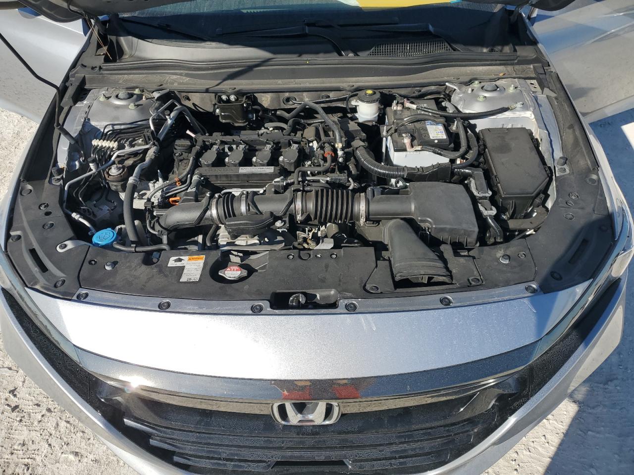 2020 Honda Accord - Image 11