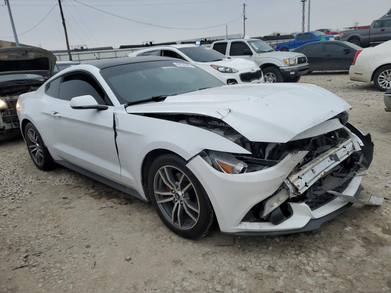 2015 Ford Mustang - Image 4