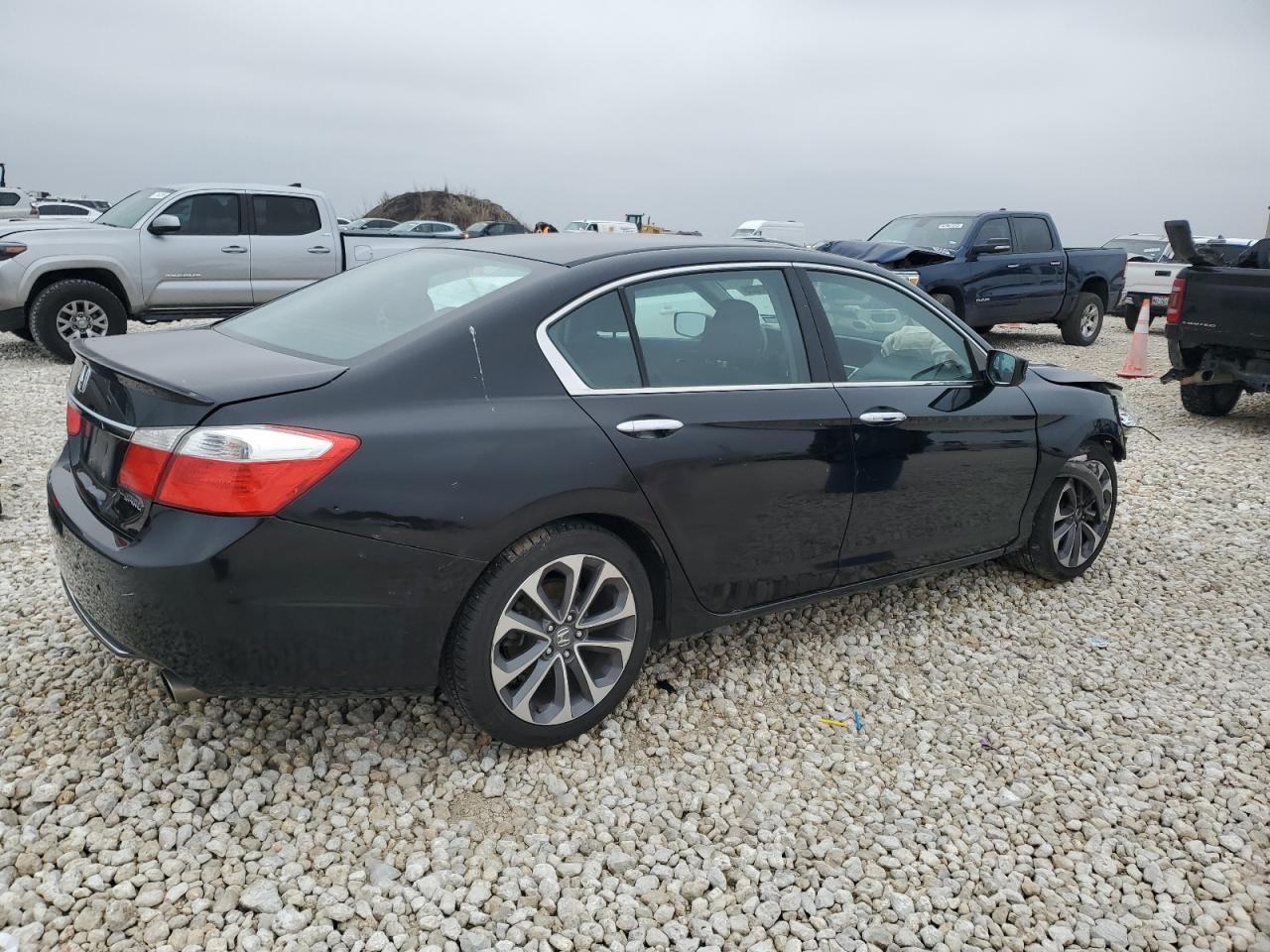 2015 Honda Accord - Image 3