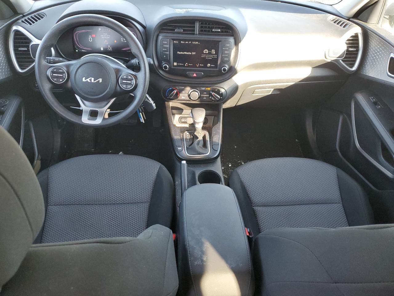 2024 Kia Soul - Image 8