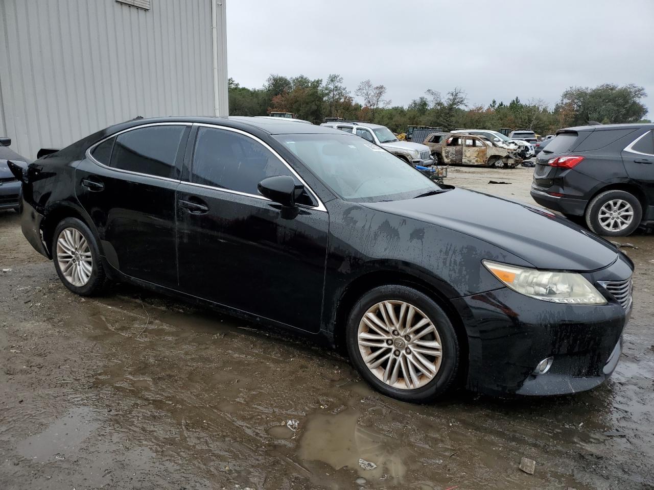 VIN JTHBK1GG1E2103319 2014 LEXUS ES350 no.4