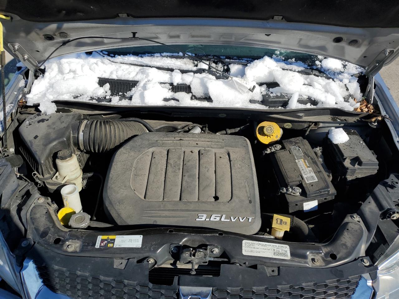 2015 Dodge Caravan - Image 13