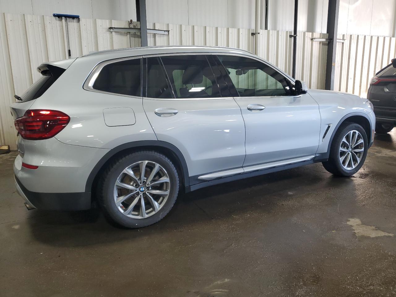 2019 BMW X3 - Image 3