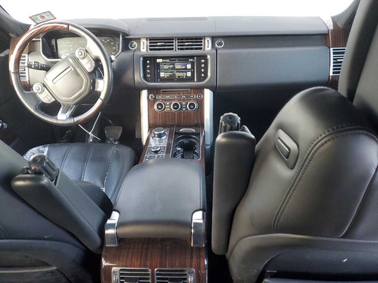 2016 Land Rover Range Rover - Image 8