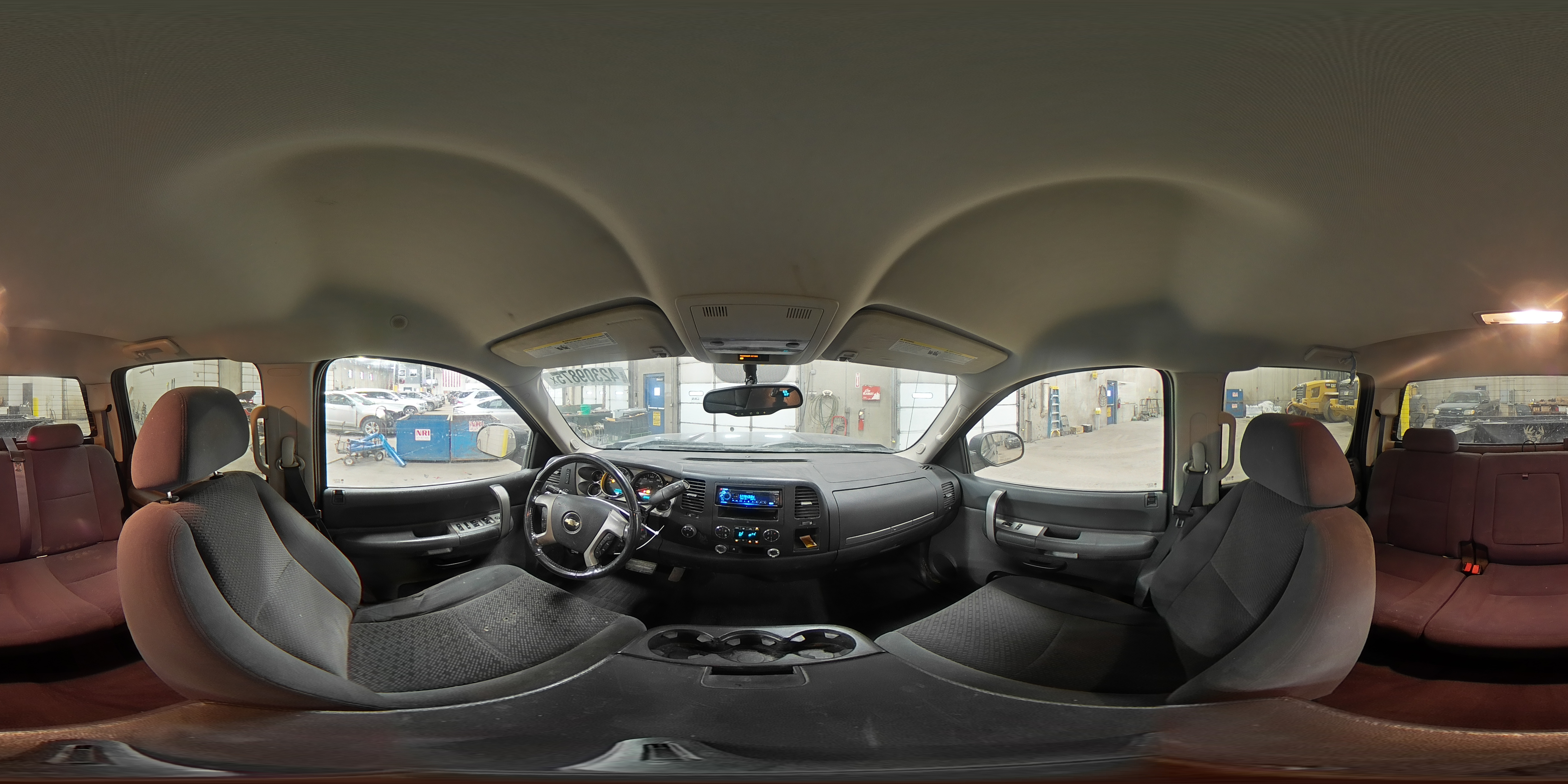 2008 Chevrolet Silverado - Image 12