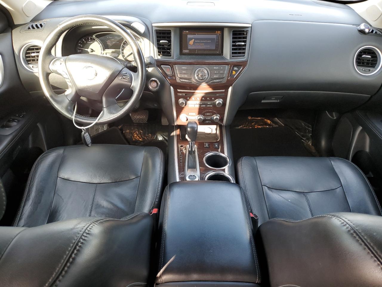 2014 Nissan Pathfinder - Image 8