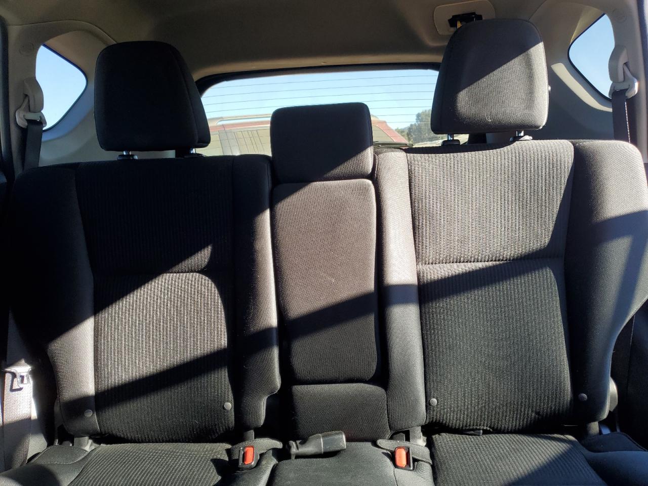 2018 Toyota RAV 4 - Image 10