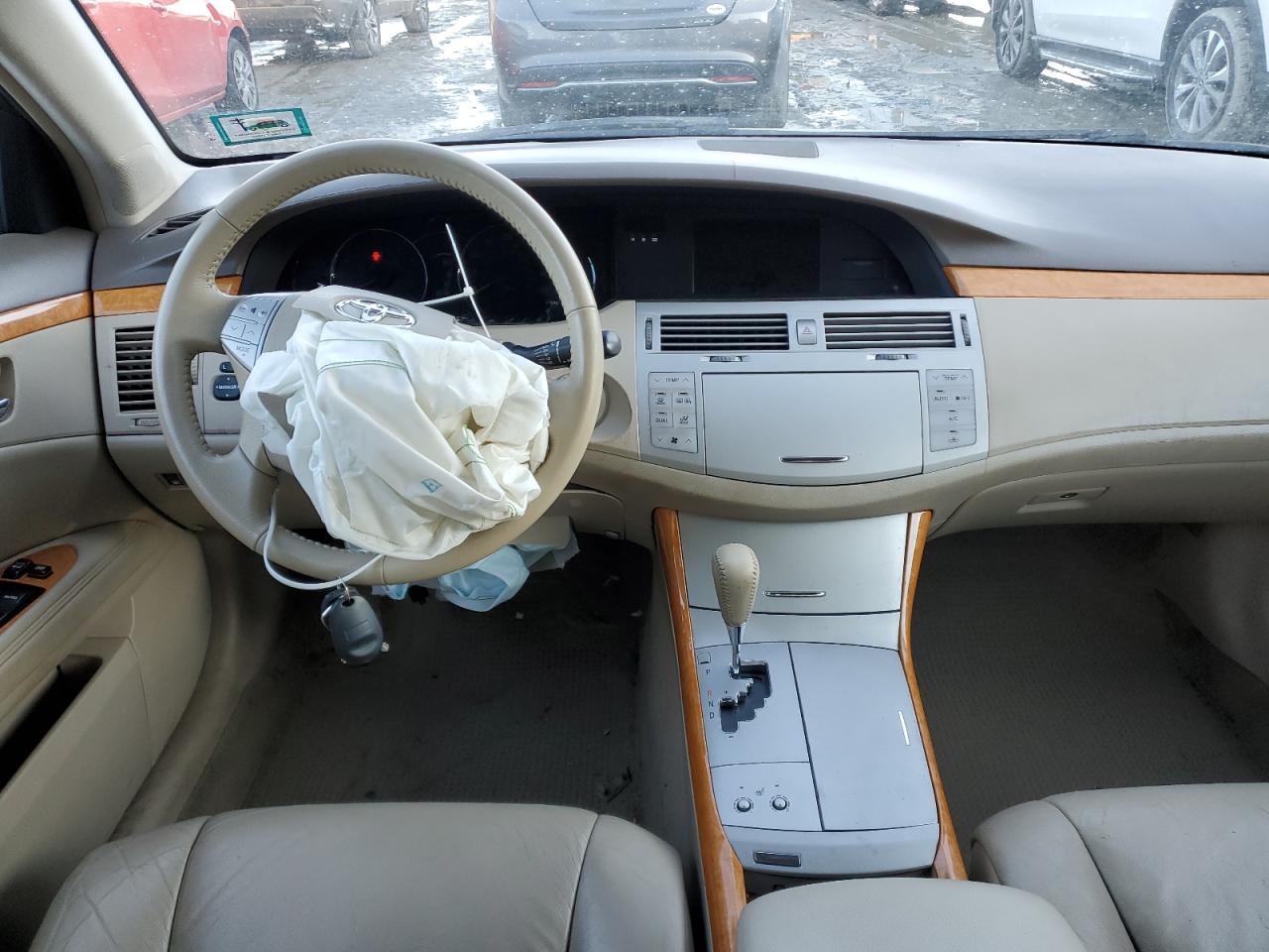 2007 Toyota Avalon - Image 8