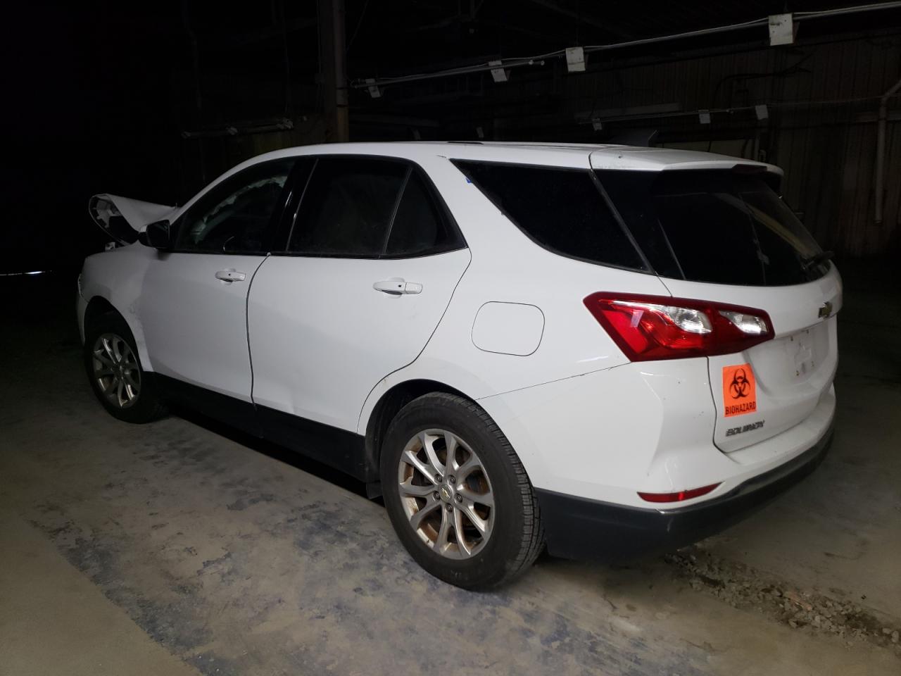 VIN 3GNAXJEV8JL105763 2018 CHEVROLET EQUINOX no.2