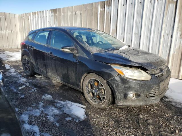 Hatchbacks FORD FOCUS 2014 Czarny