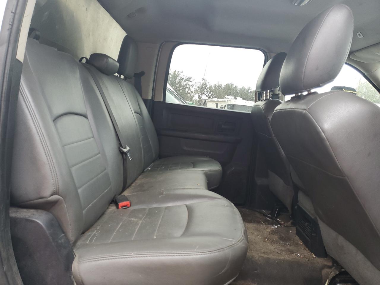 2017 RAM 5500 - Image 10