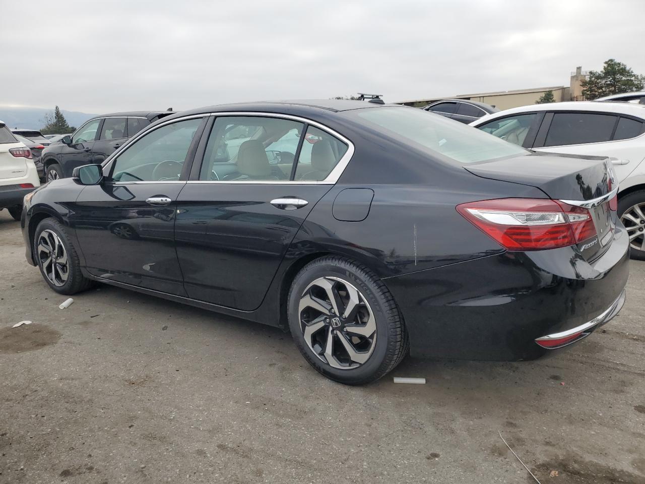 2016 Honda Accord - Image 2