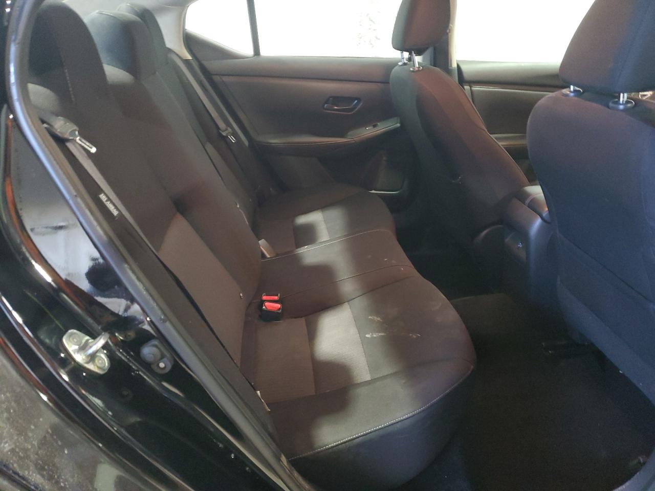 2024 Nissan Sentra - Image 10