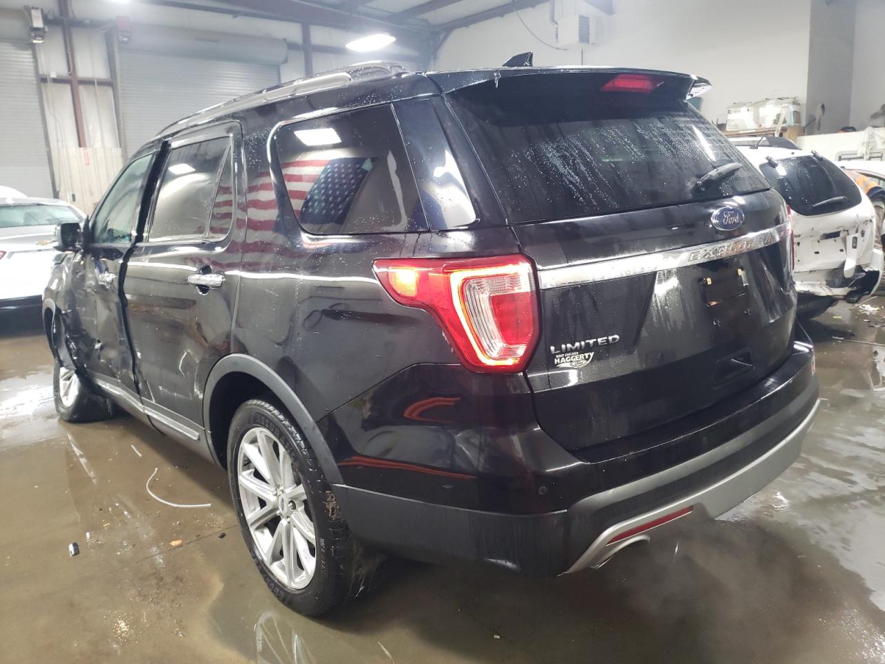 2016 Ford Explorer - Image 2