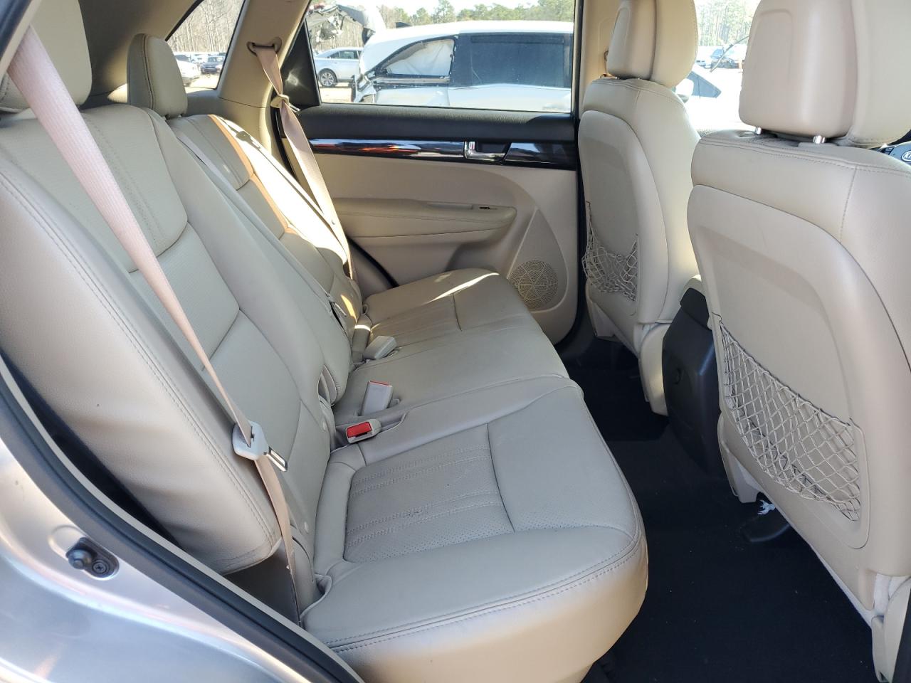 2013 Kia Sorento - Image 11
