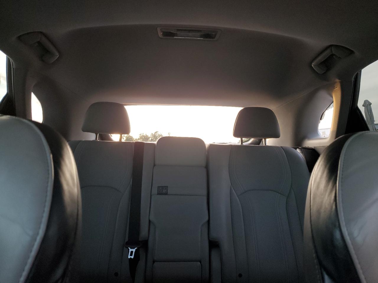 2017 Lexus RX - Image 10