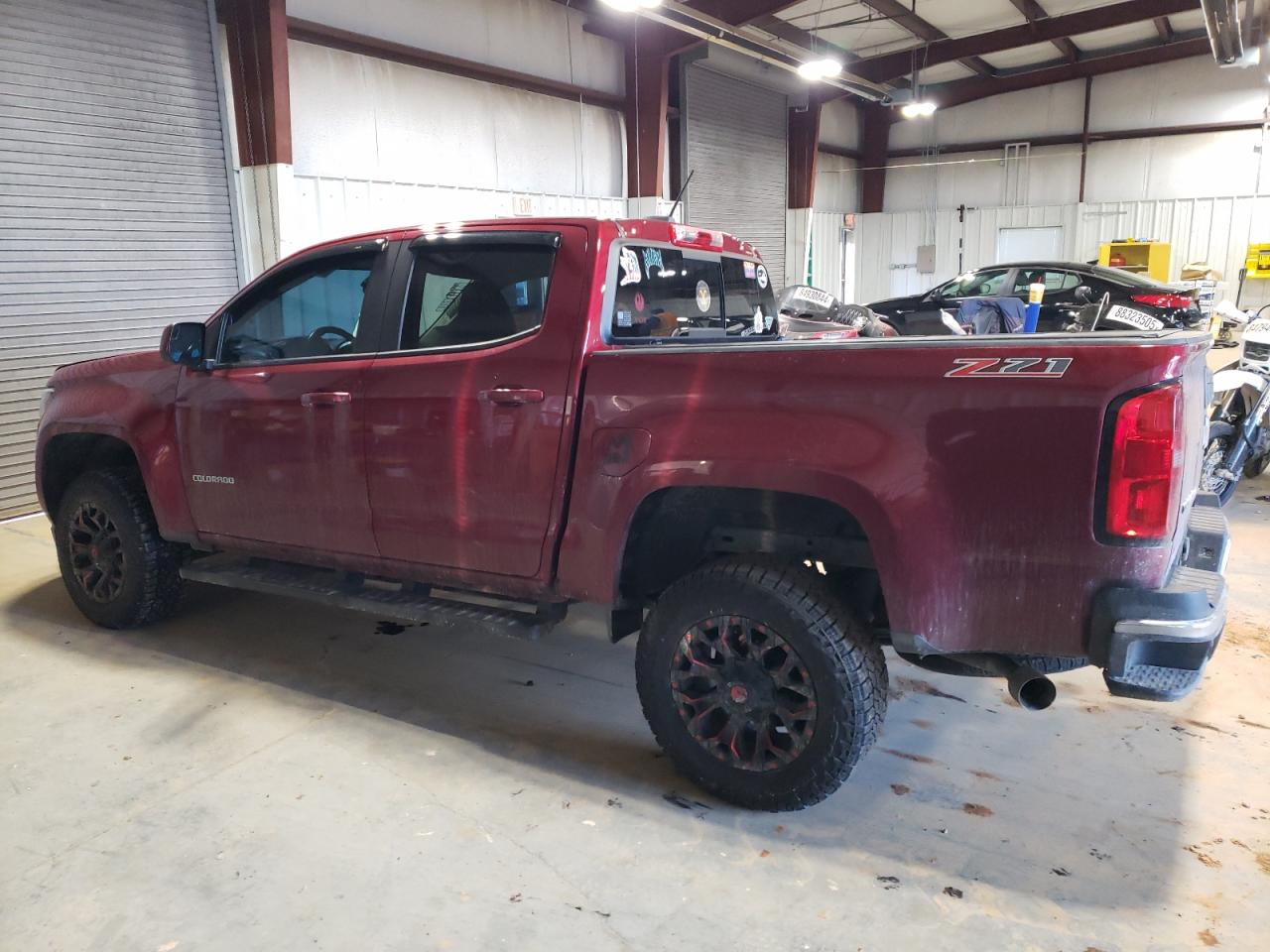 2019 Chevrolet Colorado - Image 2