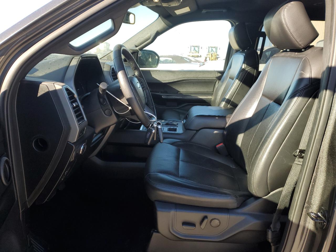 2020 Ford Expedition - Image 7