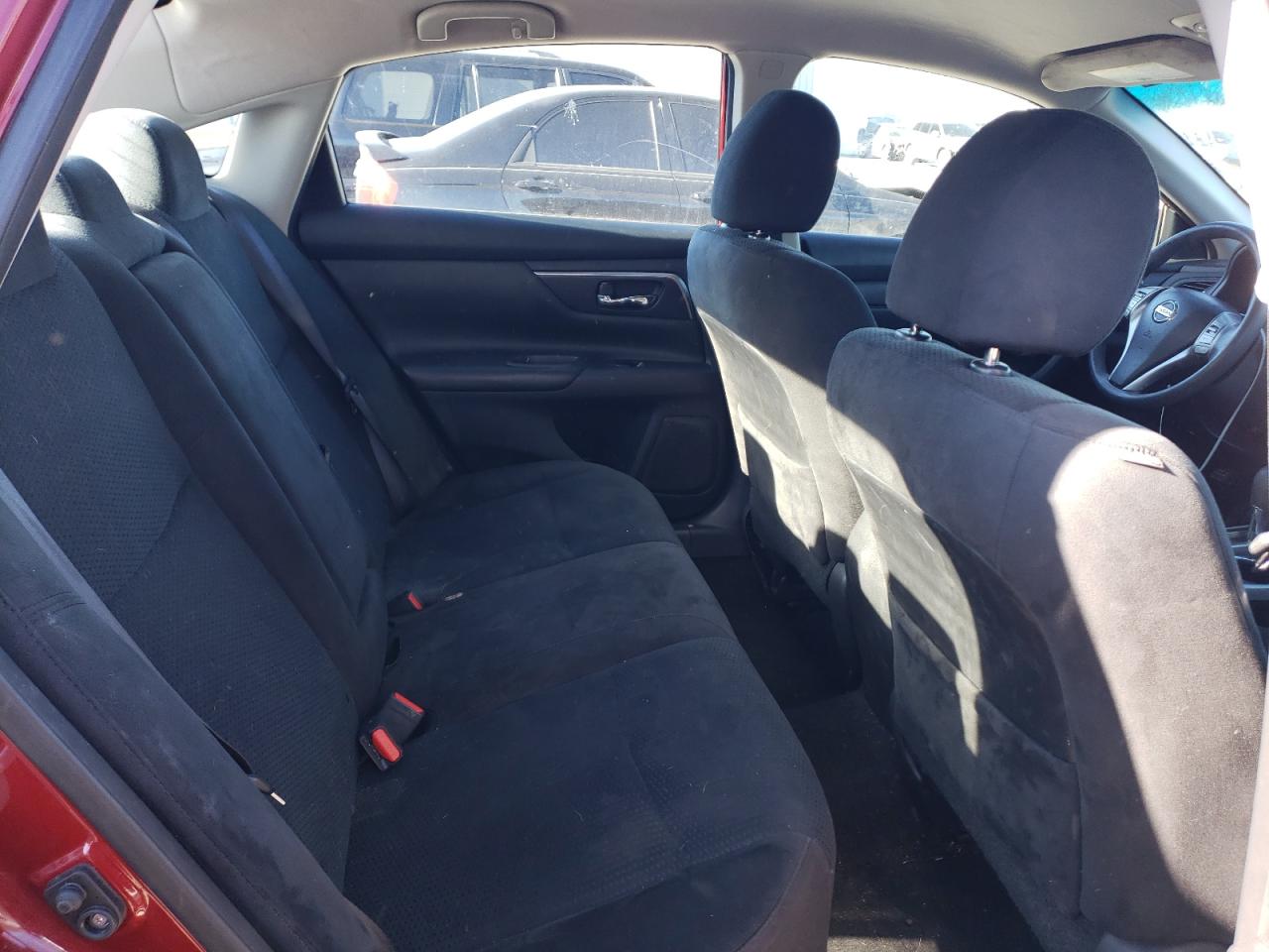 2015 Nissan Altima - Image 10