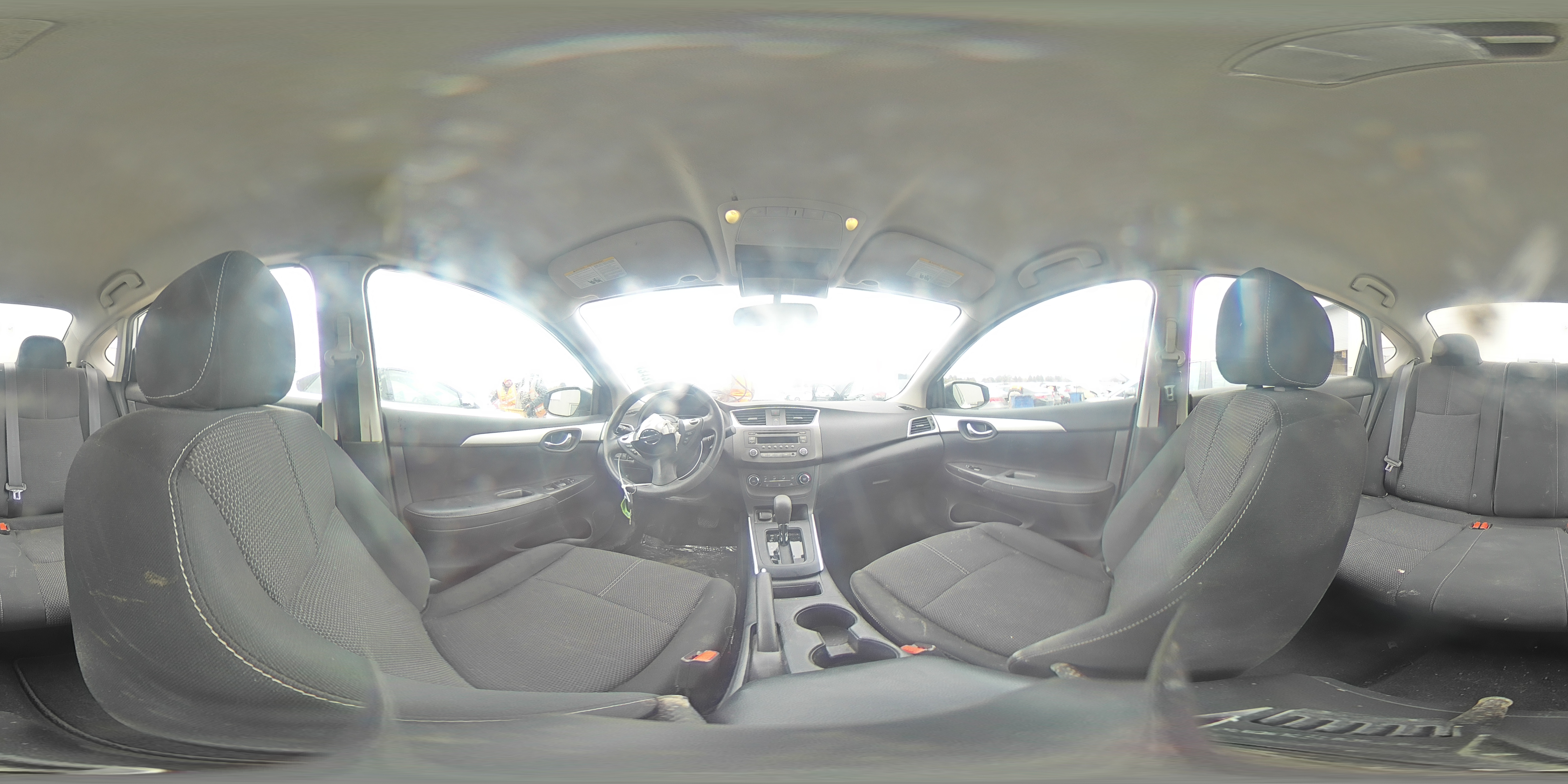 2018 Nissan Sentra - Image 15