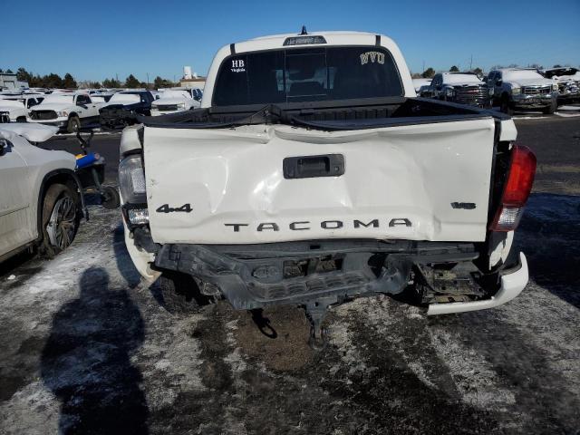  TOYOTA TACOMA 2022 Білий