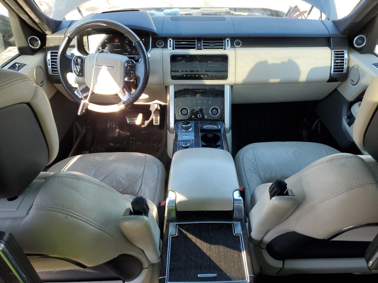 2020 Land Rover Range Rover - Image 8