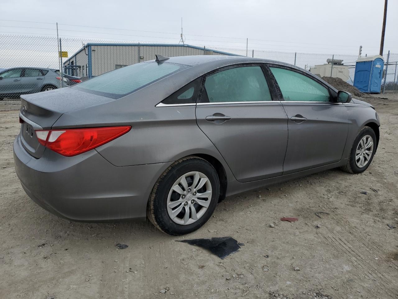 2013 Hyundai Sonata - Image 3