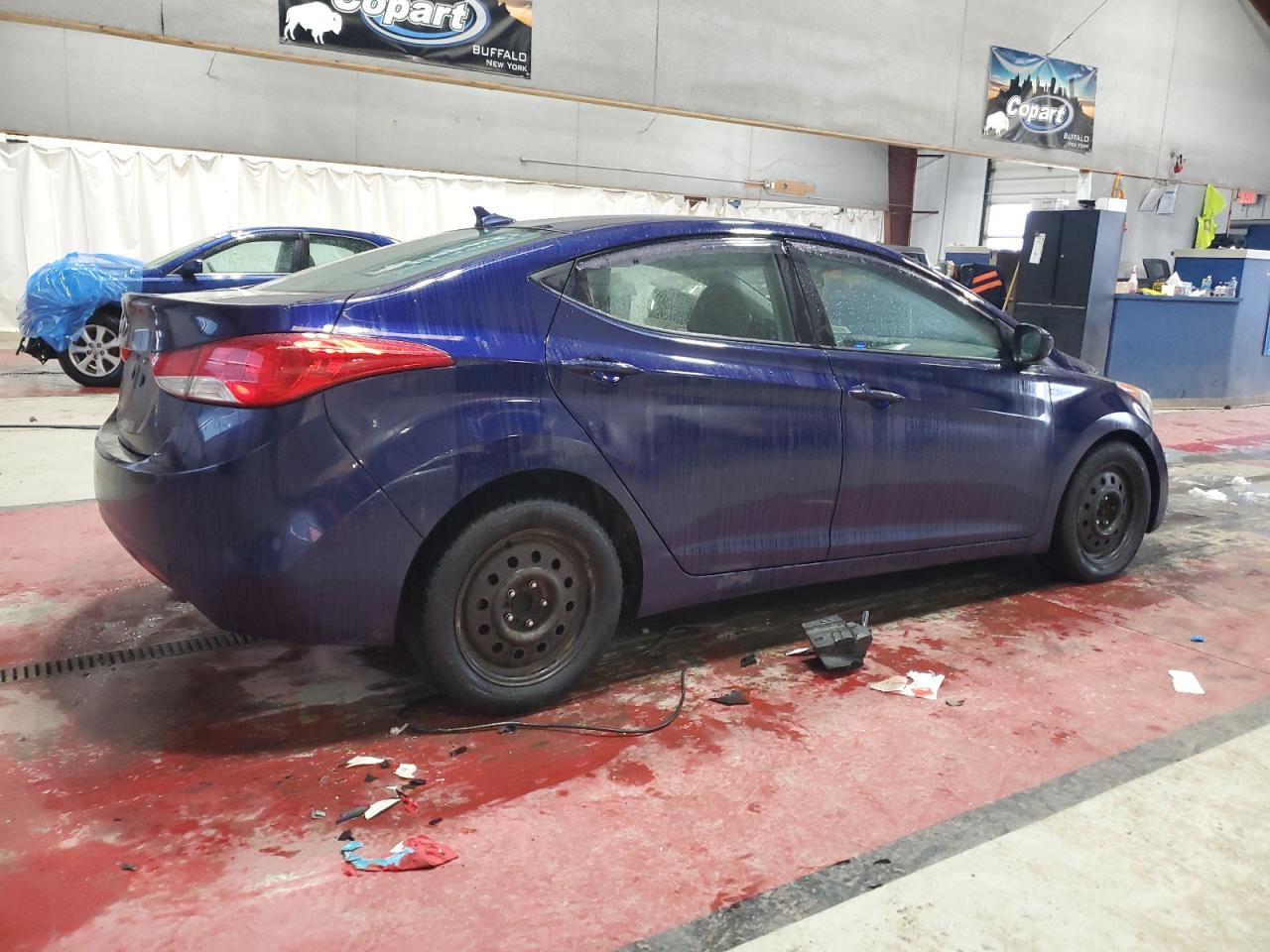 2013 Hyundai Elantra - Image 3
