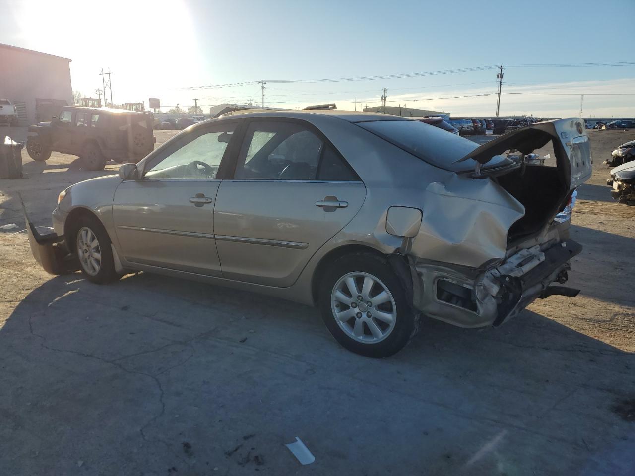 2002 Toyota Camry - Image 2