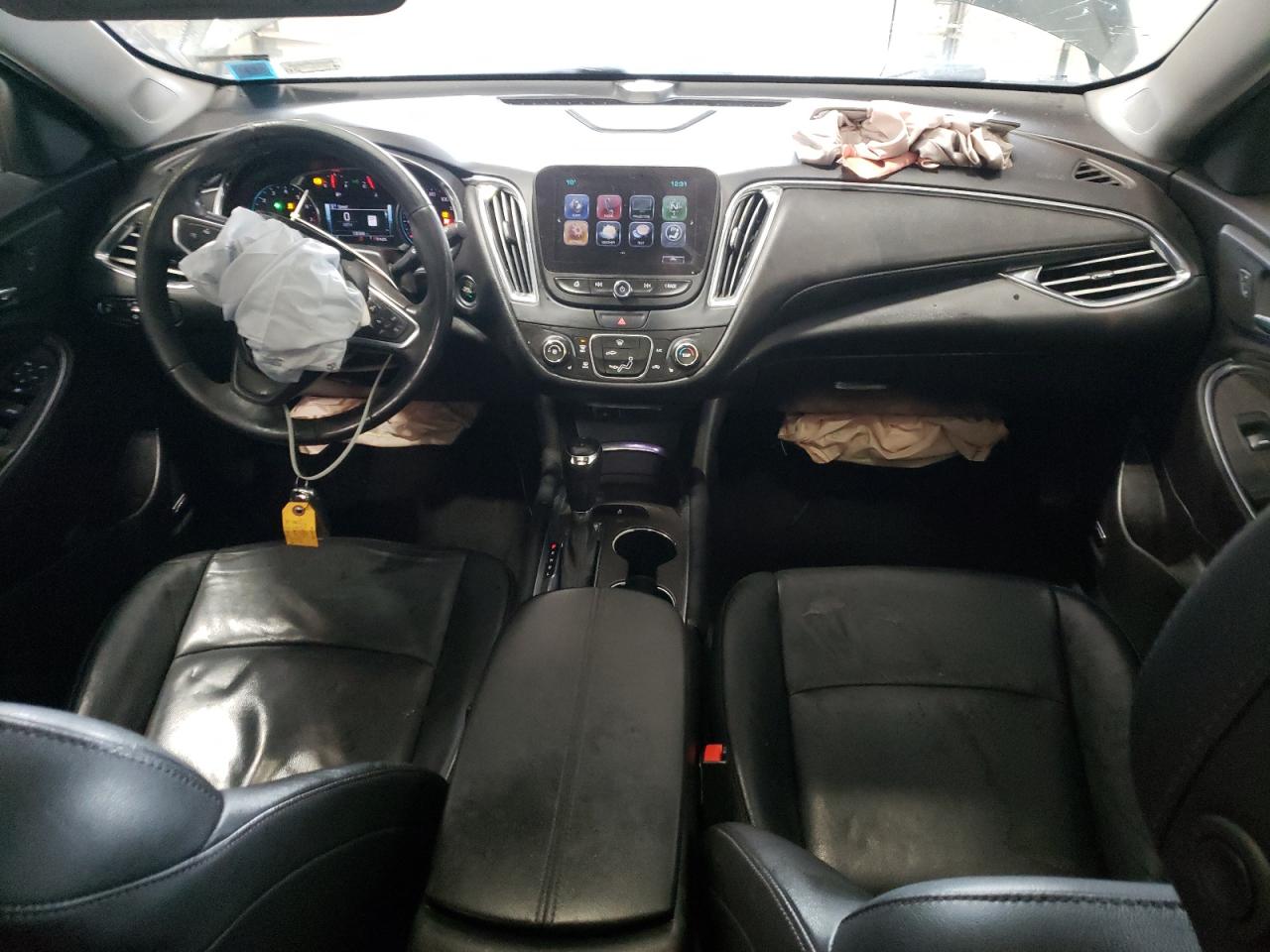 2017 Chevrolet Malibu - Image 8